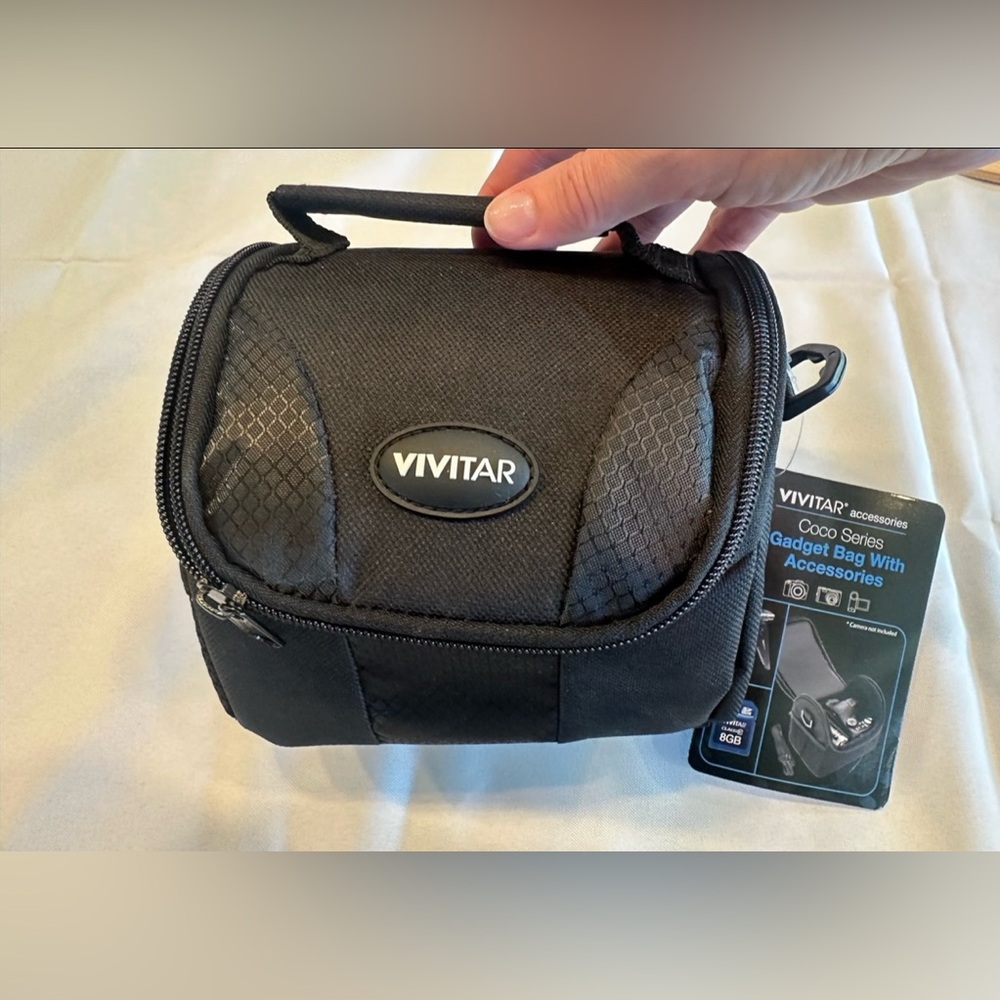 Vivitar Black Gadget Bag NWT